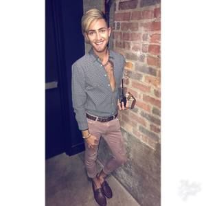 Meet your Posher, Drew